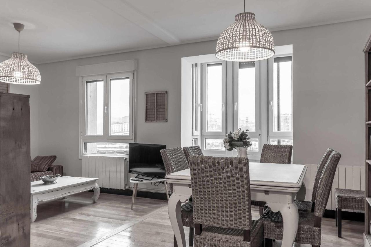Apartamento Kuia Con Vistas Frontales A La Ria De Bilbao Cerca Del Metro Erandio المظهر الخارجي الصورة